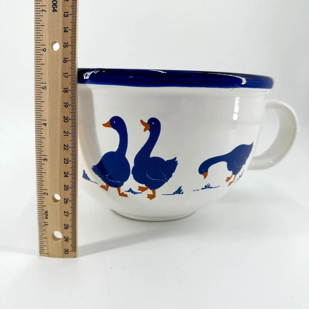 Italy Mid-Century Modern MCM Vintage White‎ Blue Goose Geese Pour Bowl Farmhouse